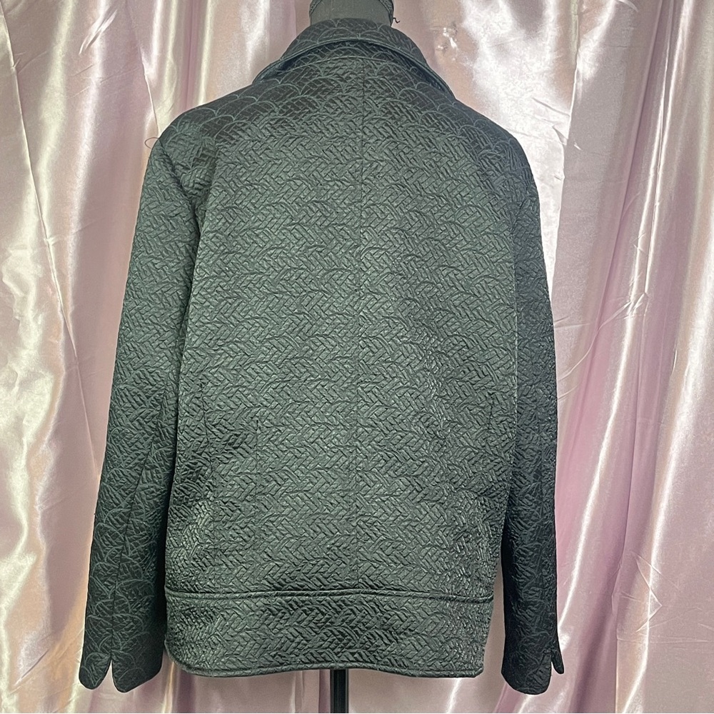 Chico’s Black Satin Scallop Puffer Jacket L Chic Quilted Coat - Picture 3 of 8